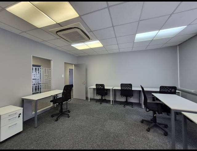 48M² OFFICE TO LET IN ROSEBANK